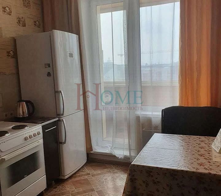 Сдаётся 1-комнатная квартира, 37 м²