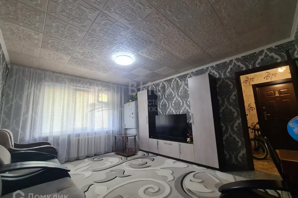 Продаётся 3-комнатная квартира, 58.2 м²