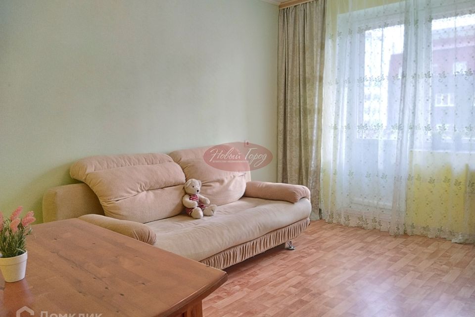Сдаётся 2-комнатная квартира, 60 м²