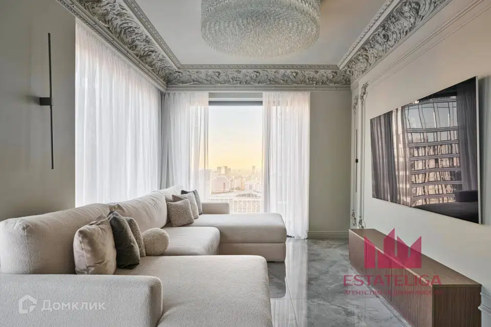 Продаётся 5-комнатная квартира, 137.5 м²