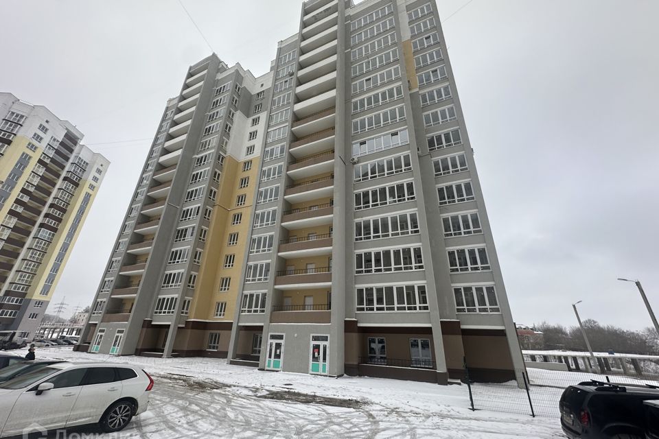 Продаётся 1-комнатная квартира, 43 м²