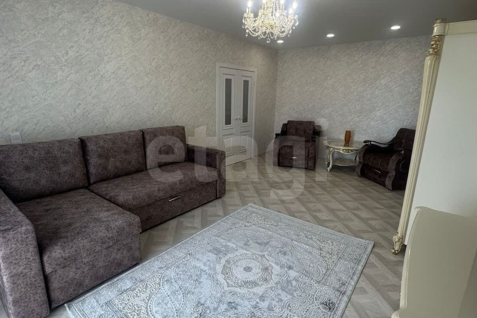 Продаётся 1-комнатная квартира, 45.6 м²