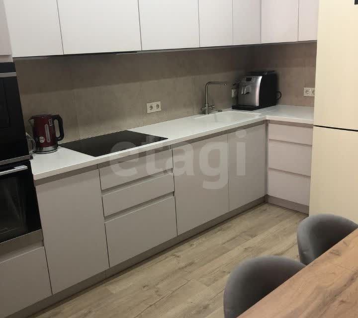 Продаётся 2-комнатная квартира, 48.3 м²