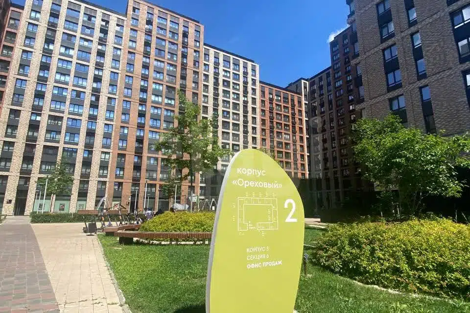 Продаётся 3-комнатная квартира, 58.3 м²