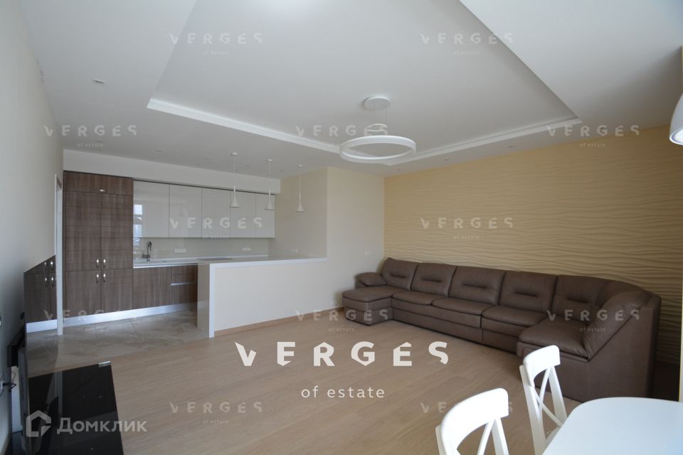 Продаётся 3-комнатная квартира, 96 м²