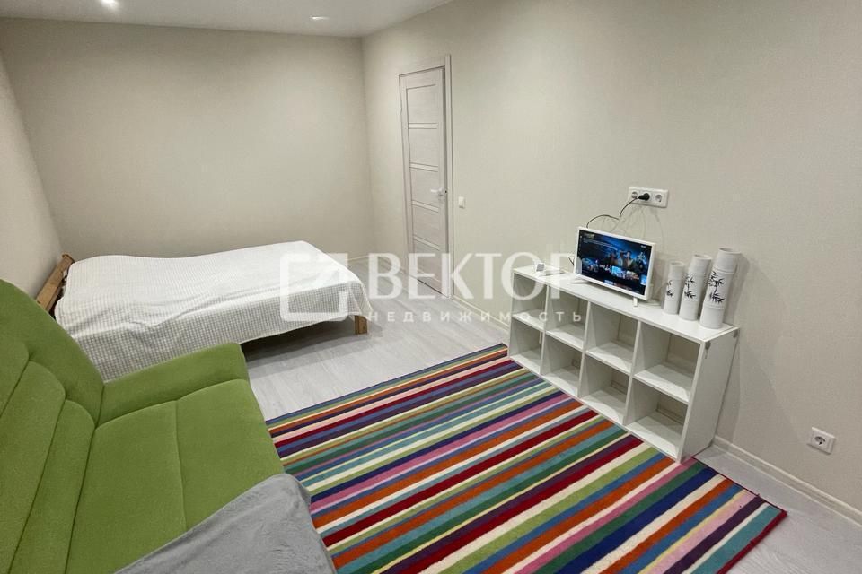 Сдаётся 2-комнатная квартира, 58 м²