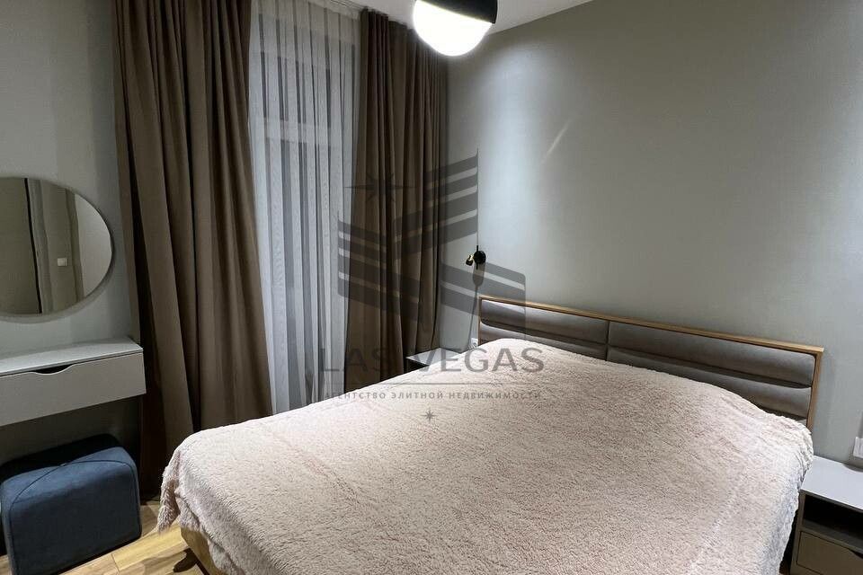 Сдаётся 2-комнатная квартира, 62 м²