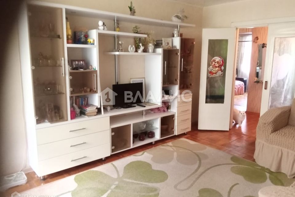 Продаётся 3-комнатная квартира, 58.4 м²