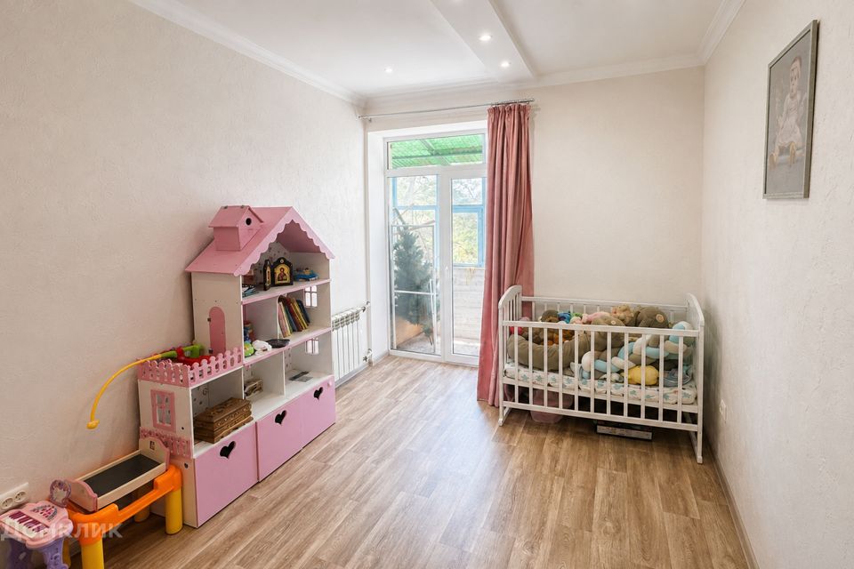 Продаётся 2-комнатная квартира, 37.7 м²