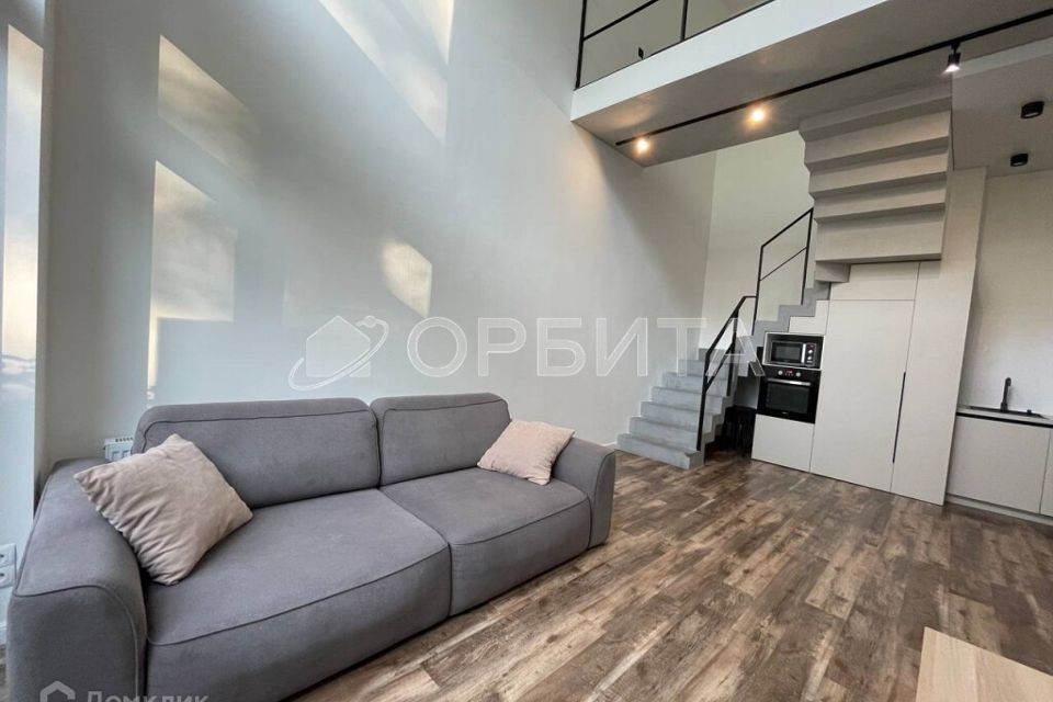 Продаётся 4-комнатная квартира, 110 м²