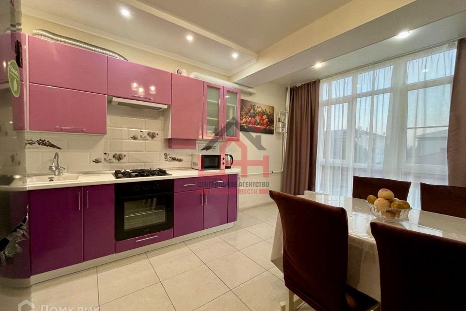 Продаётся 2-комнатная квартира, 64.2 м²