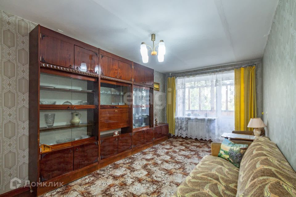 Продаётся 3-комнатная квартира, 58.6 м²