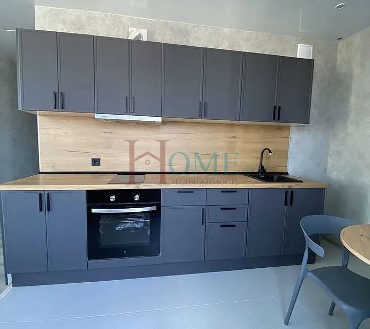 Сдаётся 2-комнатная квартира, 61 м²
