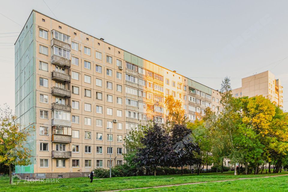 Продаётся 4-комнатная квартира, 73.4 м²