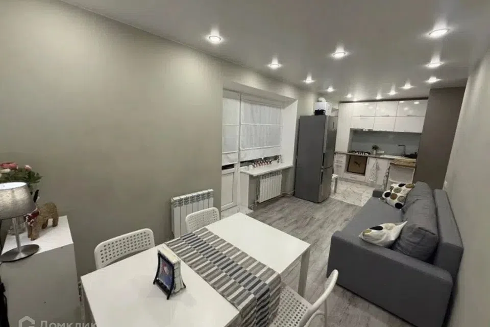 Продаётся 2-комнатная квартира, 43 м²