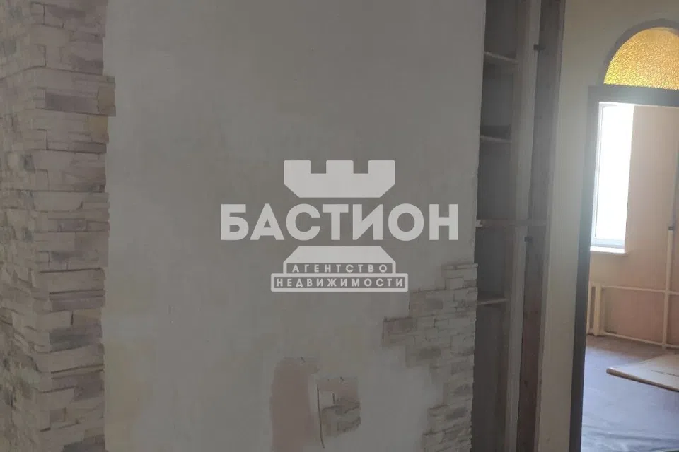 Продаётся 3-комнатная квартира, 63.6 м²