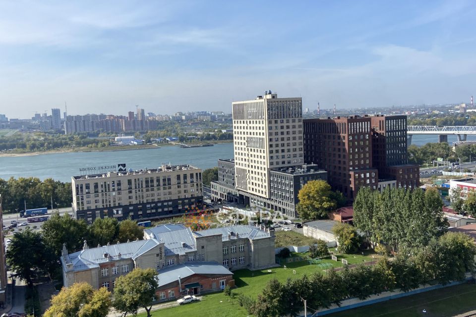 Продаётся 3-комнатная квартира, 91.2 м²