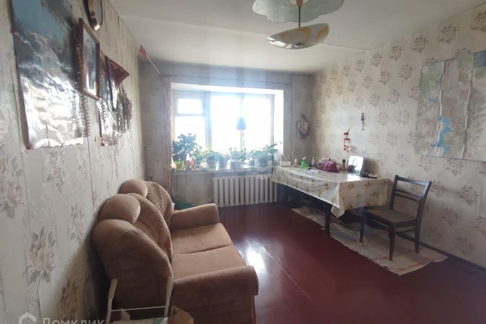 Продаётся 3-комнатная квартира, 50.6 м²