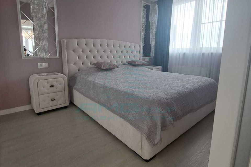 Продаётся 2-комнатная квартира, 67.4 м²