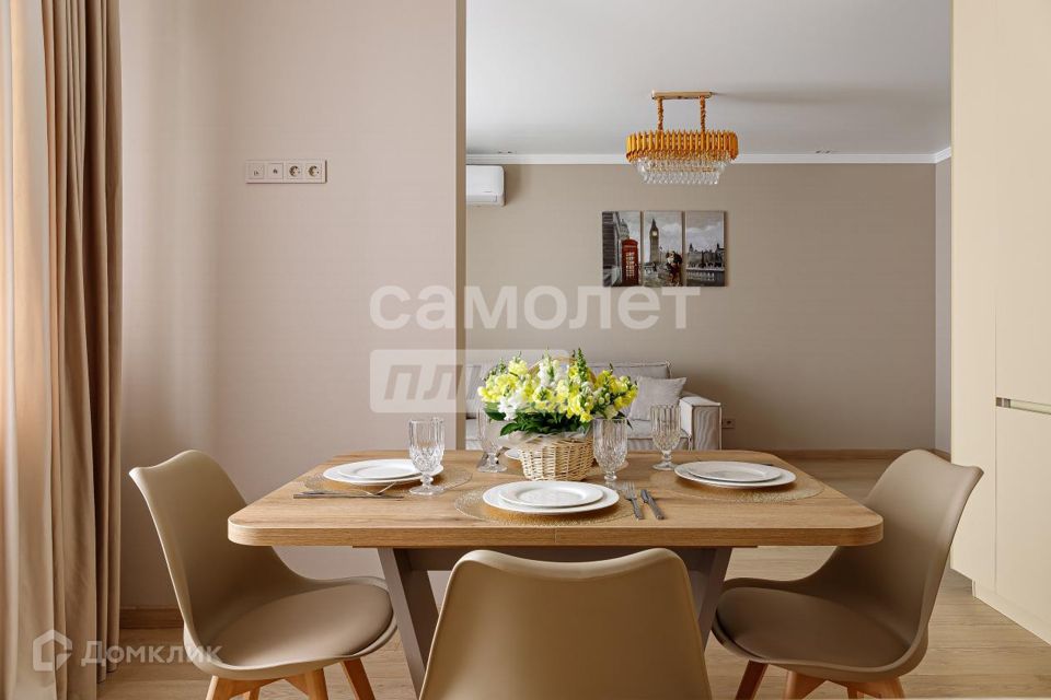 Сдаётся 2-комнатная квартира, 62 м²