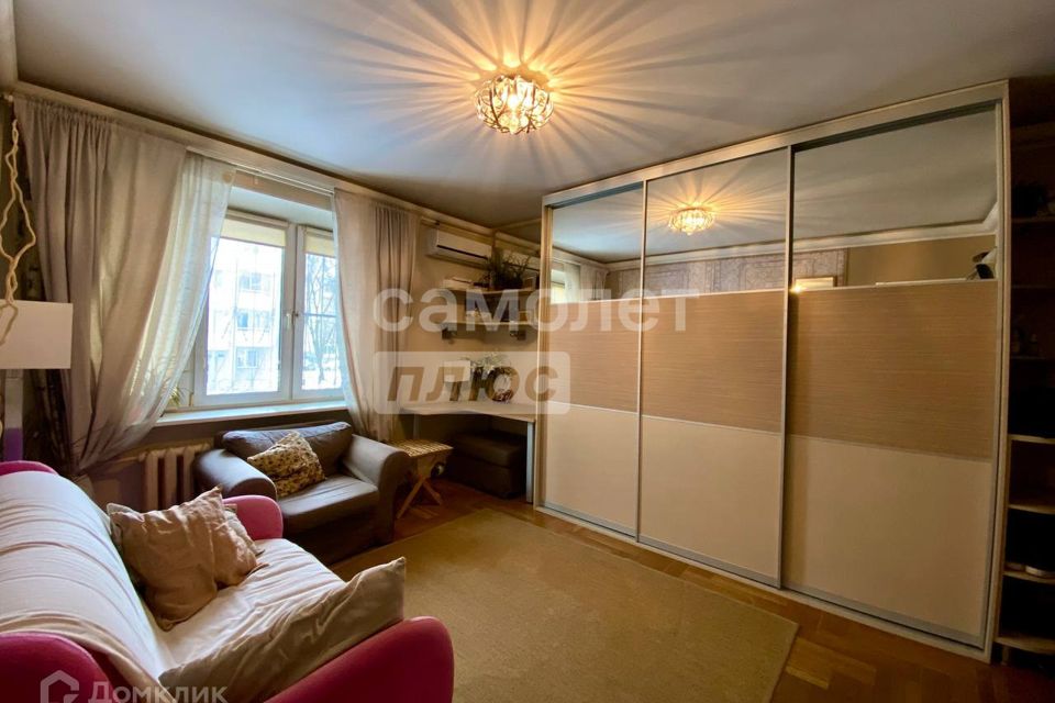 Продаётся 2-комнатная квартира, 35.3 м²