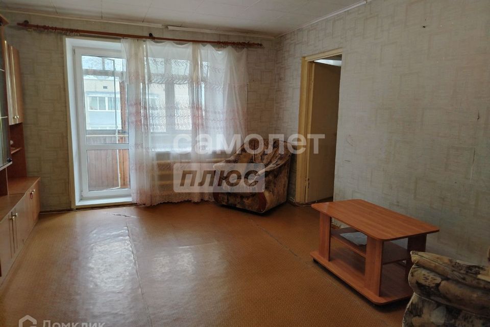 Продаётся 4-комнатная квартира, 77.3 м²