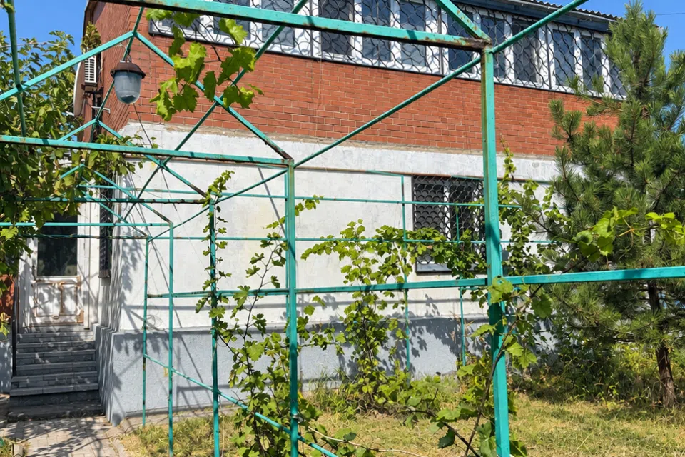 Продаётся 2-этажный дом, 152.4 м²