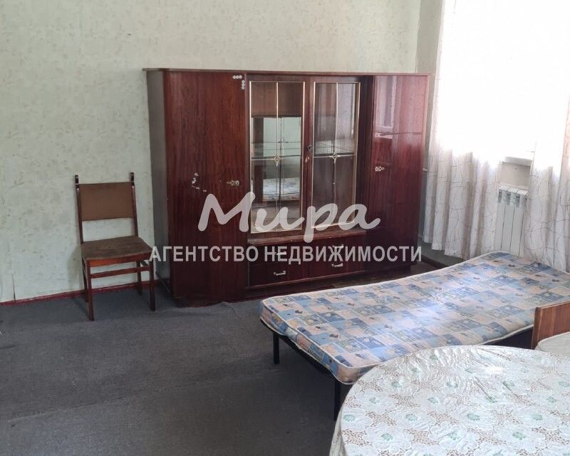 Продаётся комната в 3-комн. квартире, 15 м²