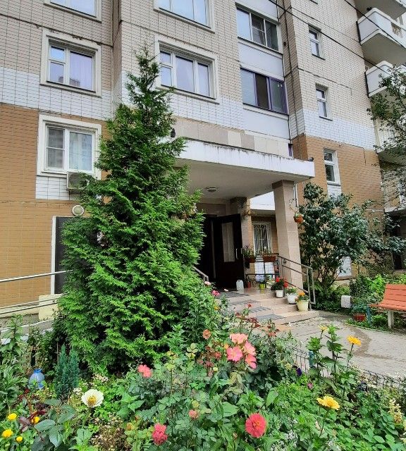Сдаётся 2-комнатная квартира, 63 м²