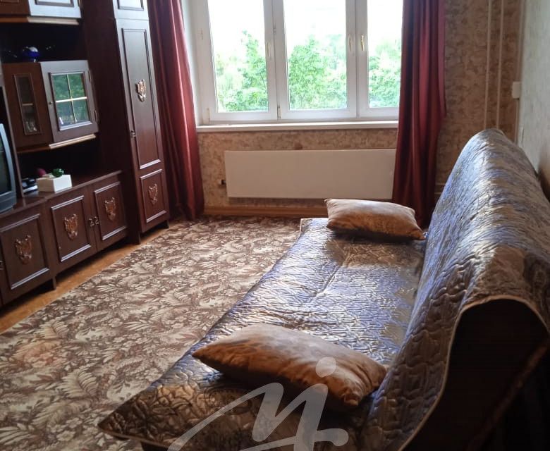 Сдаётся 1-комнатная квартира, 38 м²