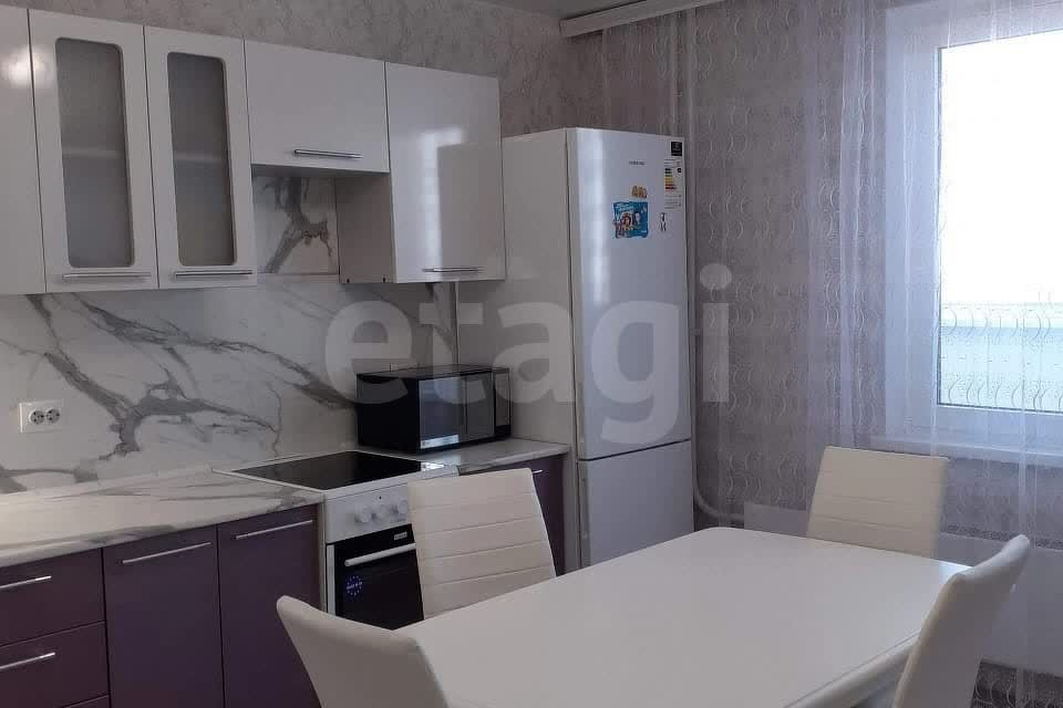 Продаётся 2-комнатная квартира, 62 м²