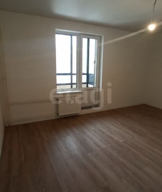 Продаётся 1-комнатная квартира, 49.6 м²