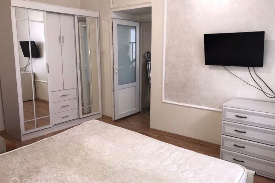 Сдаётся 1-комнатная квартира, 40 м²