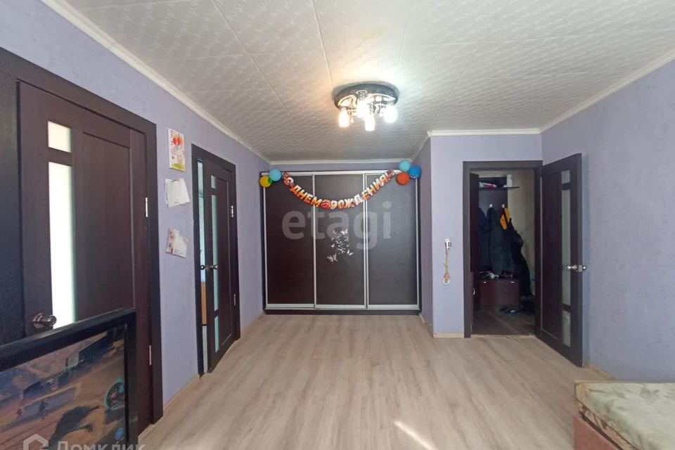 Продаётся 3-комнатная квартира, 49.1 м²