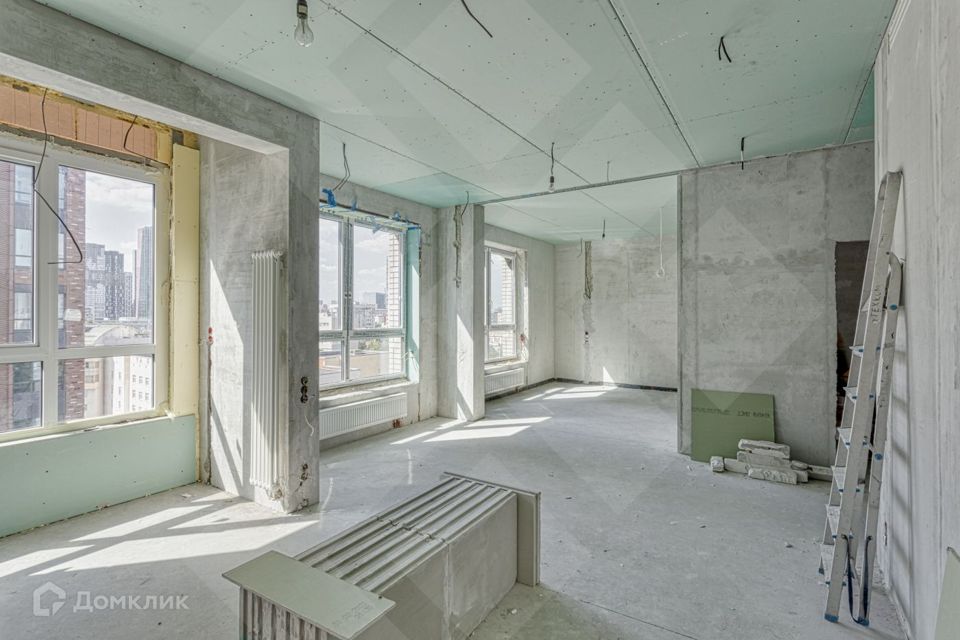 Продаётся 2-комнатная квартира, 71 м²