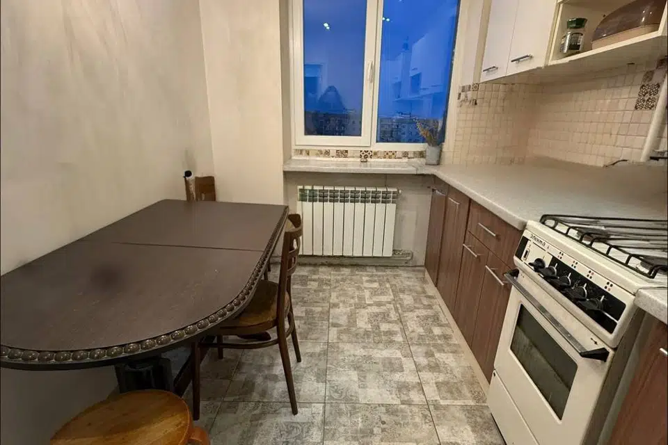 Продаётся 3-комнатная квартира, 63 м²