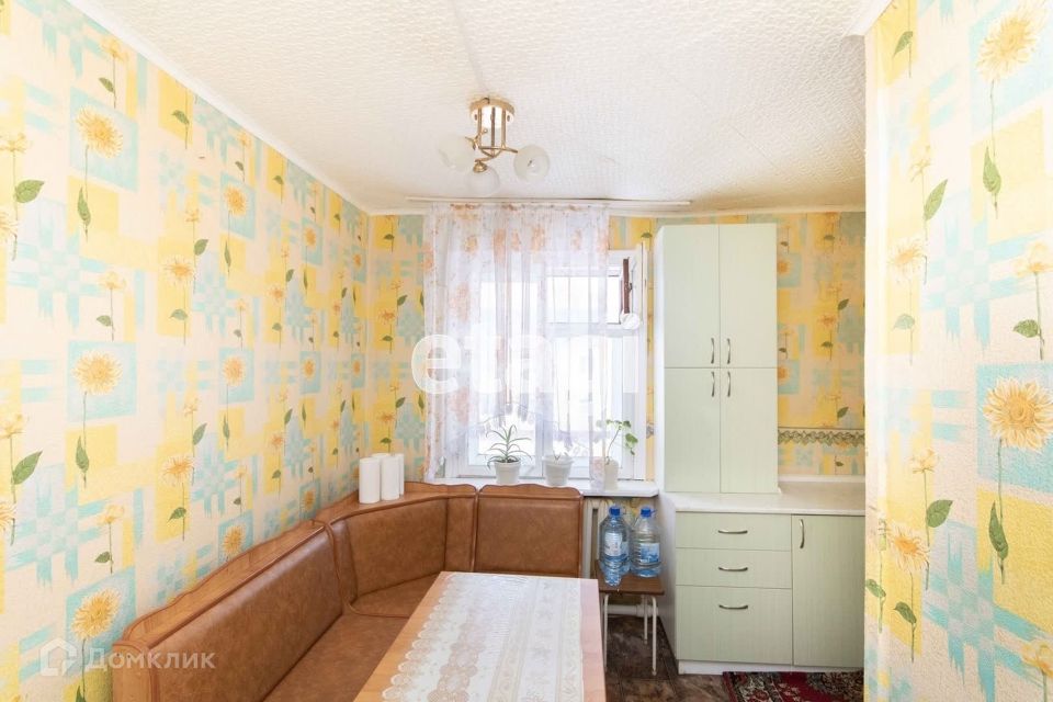 Продаётся 3-комнатная квартира, 52.5 м²
