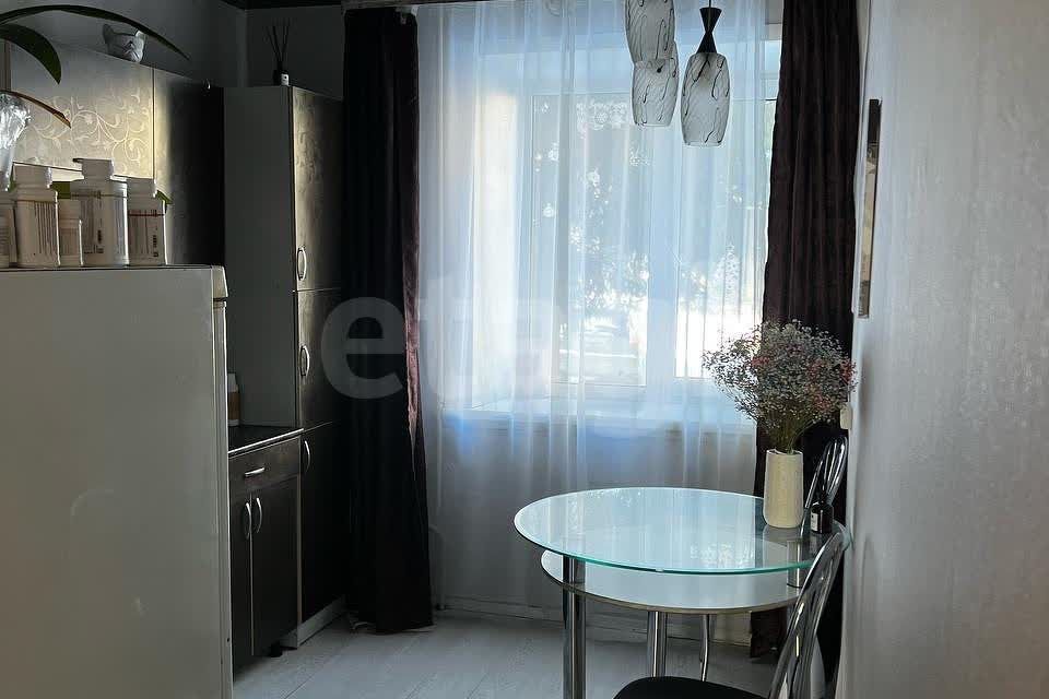 Продаётся 2-комнатная квартира, 47.9 м²