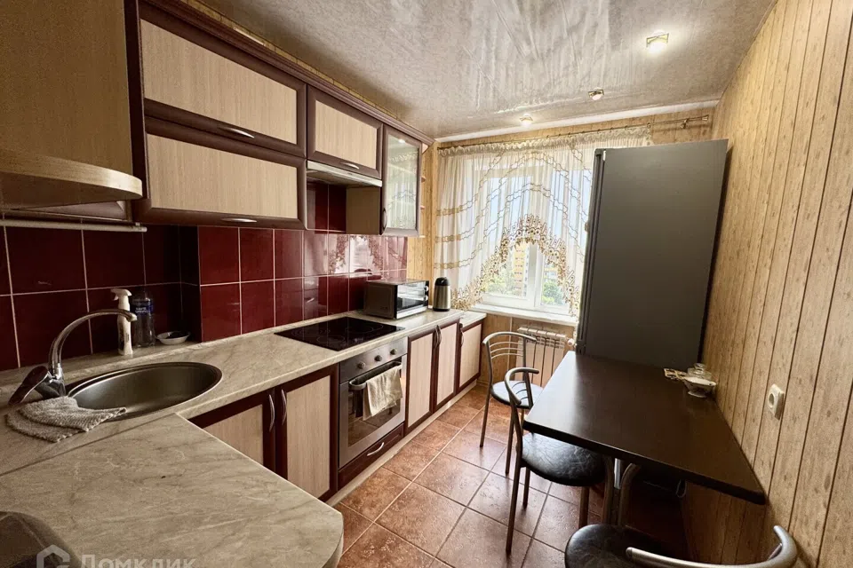 Продаётся 3-комнатная квартира, 61.5 м²
