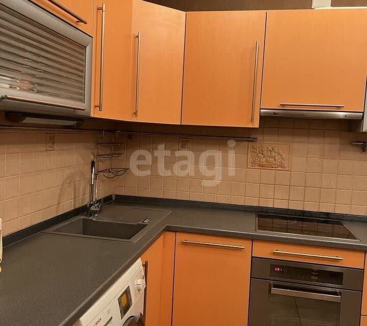 Продаётся 3-комнатная квартира, 73 м²