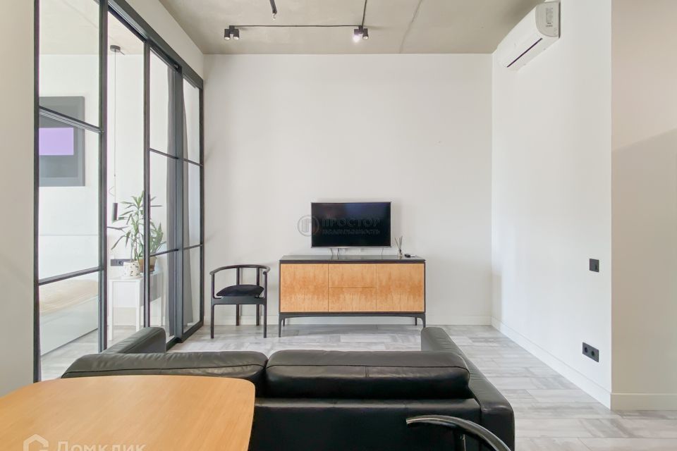 Продаётся 2-комнатная квартира, 53 м²
