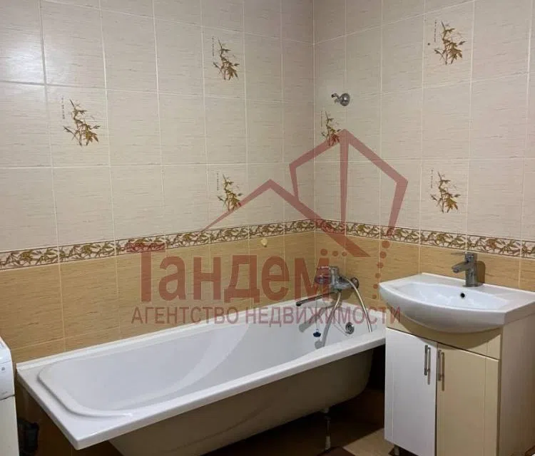 Продаётся 3-комнатная квартира, 60.4 м²