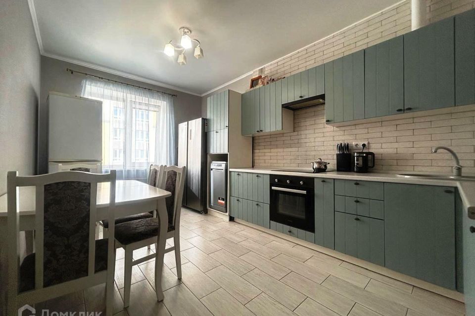 Продаётся 2-комнатная квартира, 63 м²