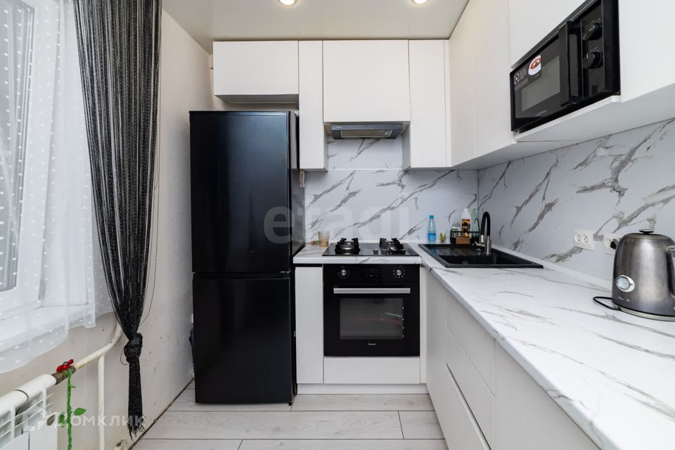 Продаётся 3-комнатная квартира, 58.6 м²