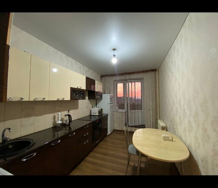 Продаётся 3-комнатная квартира, 71 м²