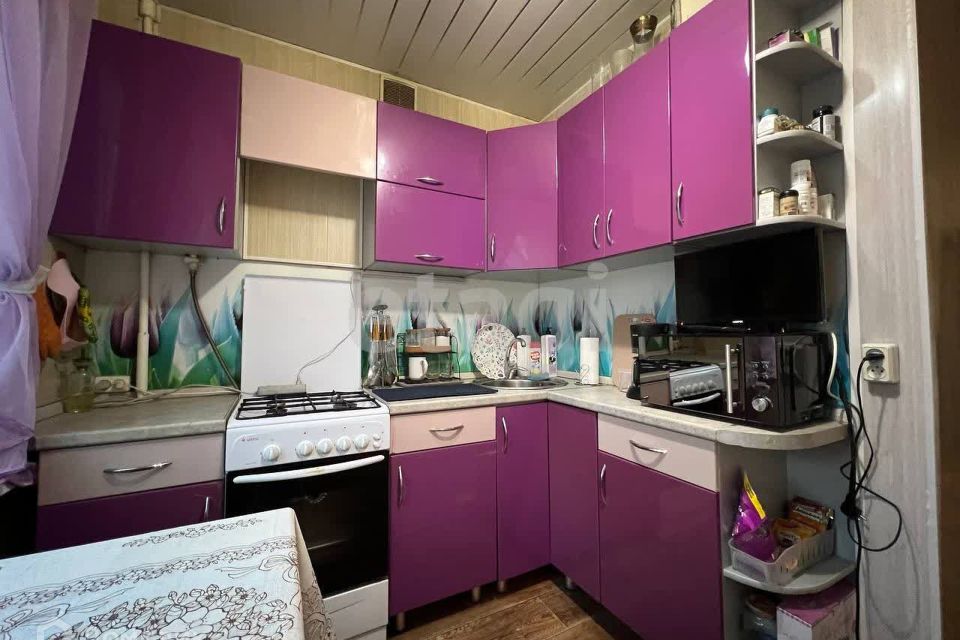 Продаётся 3-комнатная квартира, 63.7 м²