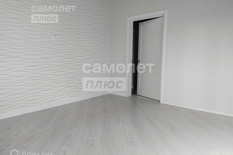 Продаётся 3-комнатная квартира, 72.8 м²