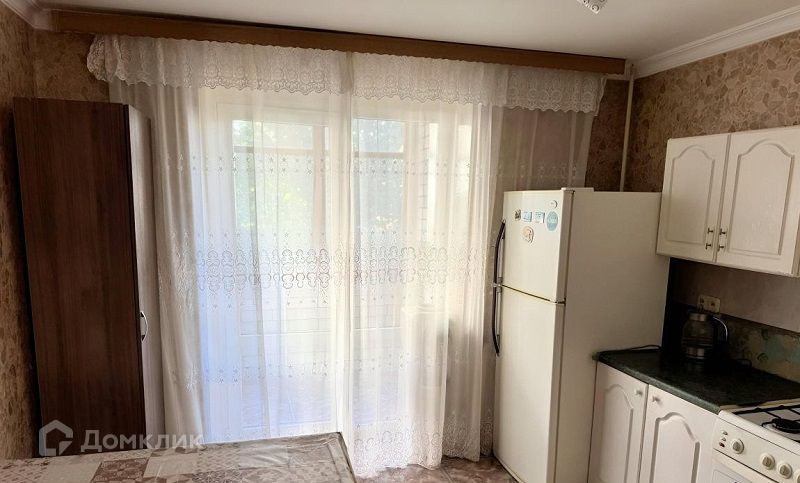 Продаётся 3-комнатная квартира, 128 м²