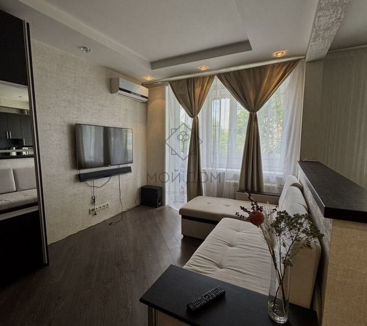 Сдаётся 2-комнатная квартира, 42 м²