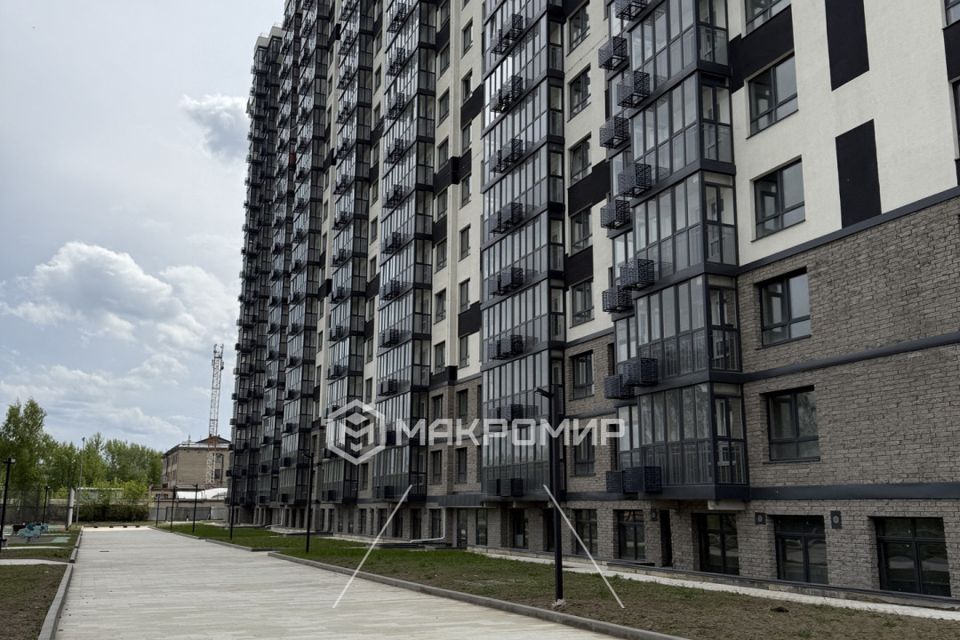 Продаётся 3-комнатная квартира, 92.6 м²